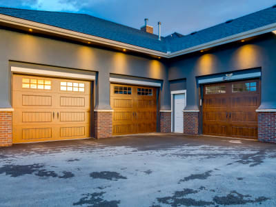 Luxury estate at Calgary — photo 29