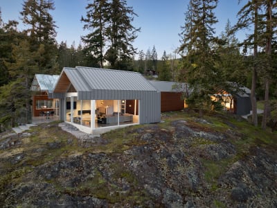 Luxury estate at 931 Ocean Park Lane, Bowen Island, BC — photo 20