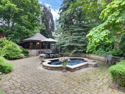 Luxury estate at 77 Claremont Drive, Hamilton, ON — photo 32