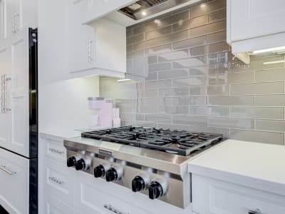 Luxury estate at 397 King Street West unit 215, Dundas, ON — photo 9