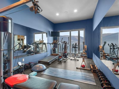 Luxury estate at 2100 Dewdney Road, Kelowna, BC — photo 25