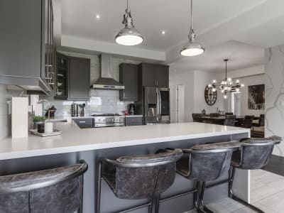 Luxury estate at 102 Greenwich Avenue, Hamilton, ON — photo 11