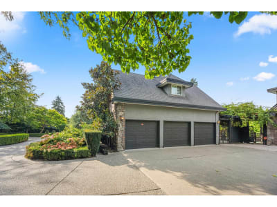 Luxury estate at 16505 26 Avenue, Surrey, BC — photo 20
