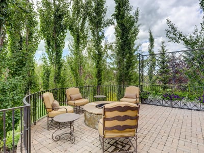 Luxury estate at Calgary — photo 46