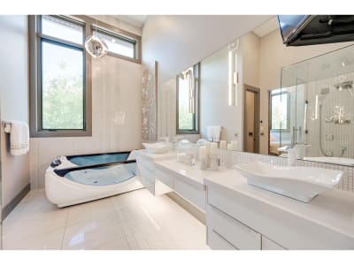 Luxury estate at 7559 May Cm NW, Edmonton — photo 12