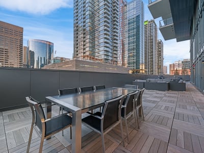 Luxury estate at 1010 6 Street Southwest unit 1202 — photo 35