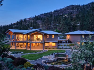 Luxury estate at 328 Lochview Road, Kelowna, BC — photo 2