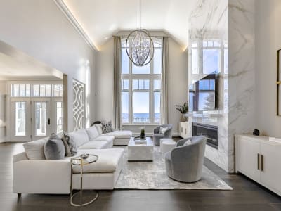 Luxury estate at Burlington — photo 15