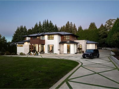 Luxury estate at 3016 163 Street, Surrey, BC — photo 1