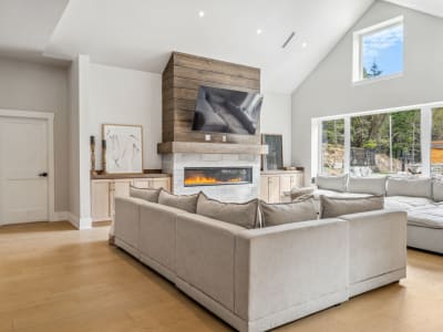 Luxury estate at 6707 Willis Point Rd, Victoria, BC — photo 31