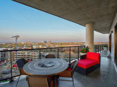 Luxury estate at 1400 Av. des Draveurs #1005, Trois-Rivieres, QC — photo 4