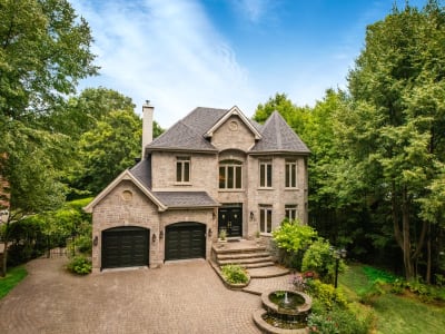 Luxury estate at 53 Av. du Bel-Horizon, Sainte-Julie, QC — photo 15