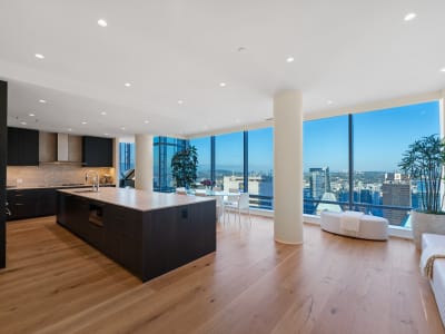 Luxury estate at 1128 West Georgia Street #4903, Vancouver, BC — photo 12