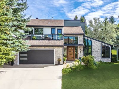 Luxury estate at 204 Pump Hill View SW, Calgary, AB — photo 1