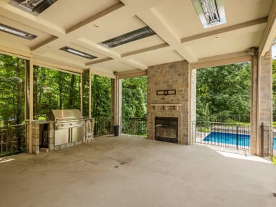 Luxury estate at 708 Rue des Châtaigniers, Boucherville, QC — photo 15