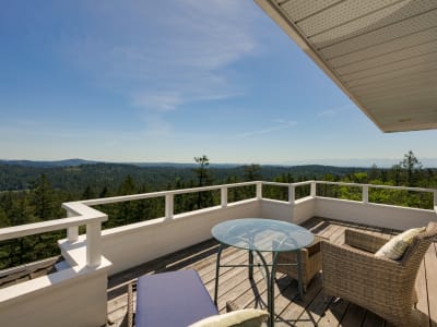 Luxury estate at 4699 Kerryview Drive, Victoria, BC — photo 41