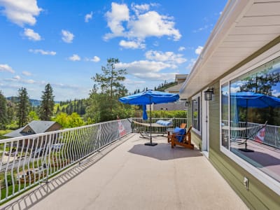 Luxury estate at 119 St Andrews Dr, Cawston, BC — photo 2