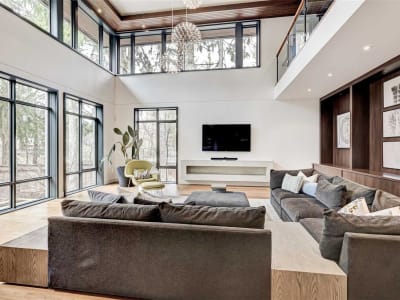 Luxury estate at 1538 Douglas Drive, Mississauga — photo 6