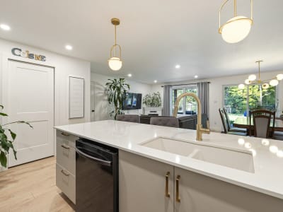 Luxury estate at 303 Rue Bergeron Est, Granby, QC — photo 14