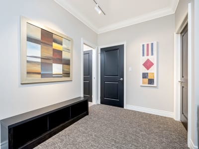 Luxury estate at 19 Lake Street unit 18, Grimsby, ON — photo 7