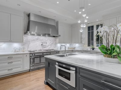 Luxury estate at 1126 Wolfe Ave, Vancouver — photo 10