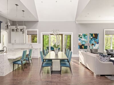 Luxury estate at 1412 Birchwood Drive, Mississauga, ON — photo 10