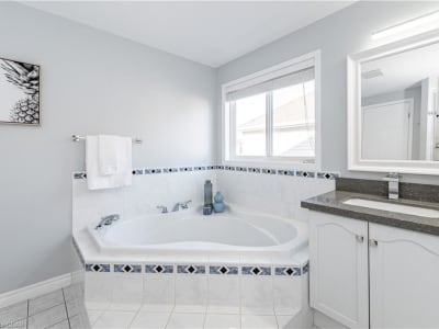 Luxury estate at 84 Southcreek Trail, Guelph — photo 18