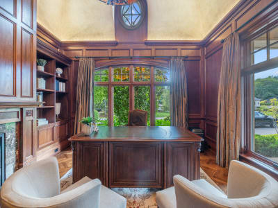 Luxury estate at Burlington, ON — photo 5