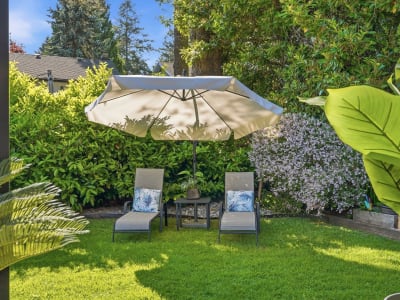 Luxury estate at 1425 129 Street, Surrey, BC — photo 14