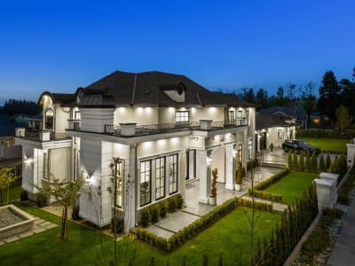 Luxury estate at 14433 28th Avenue, Surrey, BC — photo 18