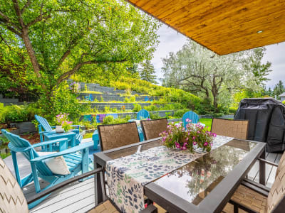Luxury estate at 204 Pump Hill View SW, Calgary, AB — photo 38