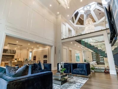 Luxury estate at 1373 Aldo Drive, Mississauga — photo 3