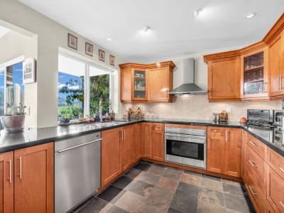 Luxury estate at 1740 Ioco Road, Port Moody, BC — photo 8