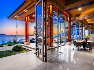 Luxury estate at West Bay, West Vancouver, BC — photo 24