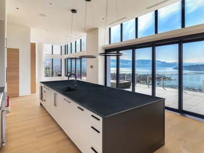Luxury estate at 1191 Sunset Drive #3601, Kelowna, BC — photo 4