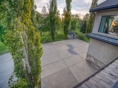 Luxury estate at 40 Blueridge Bay, Calgary, AB — photo 32