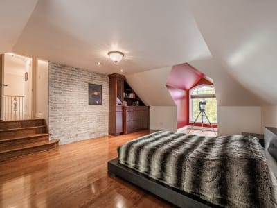 Luxury estate at 533 Rue des Falaises, Mont-Saint-Hilaire, QC — photo 19