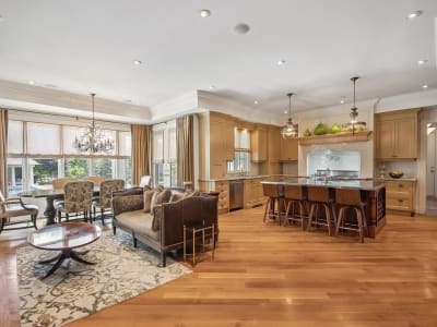 Luxury estate at 91 Fairfield Drive, King City, ON — photo 6