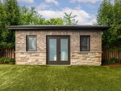 Luxury estate at 100 Seneca Drive, Hamilton, ON — photo 48