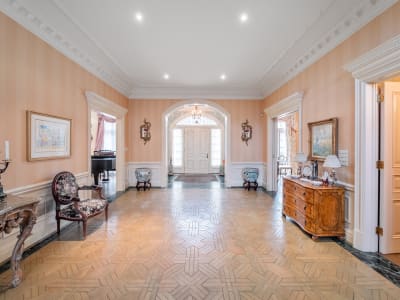 Luxury estate at 94 Dunvegan Road, Toronto, ON — photo 4