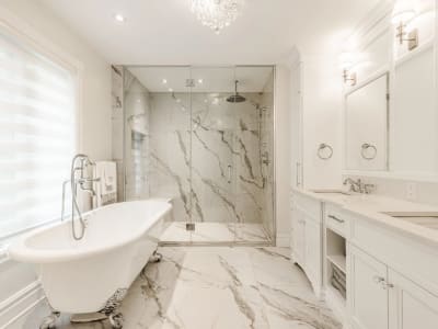 Luxury estate at 524 Rue des Falaises, Mont-Saint-Hilaire, QC — photo 19