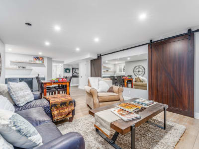 Luxury estate at 204 Pump Hill View SW, Calgary, AB — photo 28
