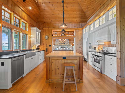 Luxury estate at 1 Onaway Island R21, Muskoka Lakes, ON — photo 46