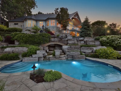 Luxury estate at 872 Whittier Crescent, Mississauga, ON — photo 35