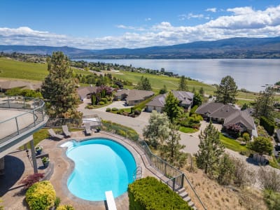 Luxury estate at 1494 Chardonnay Place, West Kelowna, BC — photo 2