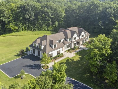 Luxury estate at 2606 Harvest Moon Lane, Burlington, ON — photo 1