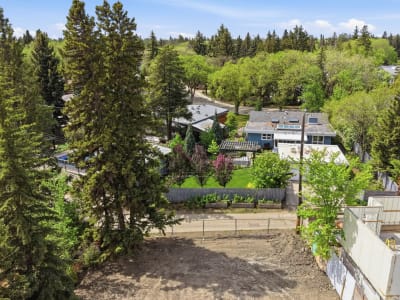 Luxury estate at 13838 Ravine Drive Northwest, Edmonton, AB — photo 5