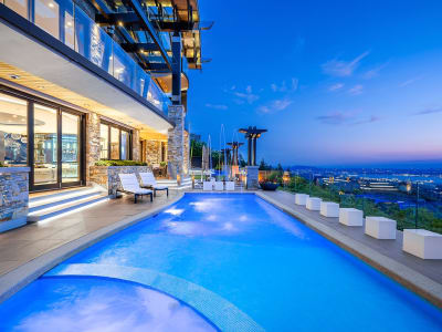 Luxury estate at 2408 Halston Court, West Vancouver, BC — photo 6