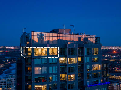 Luxury estate at 530 3 Street Southeast, Calgary, AB — photo 2