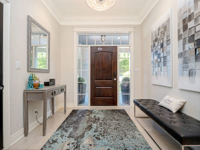 Luxury estate at 19 Lake Street unit 18, Grimsby, ON — photo 5